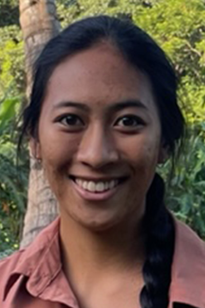 Destiny Apilado