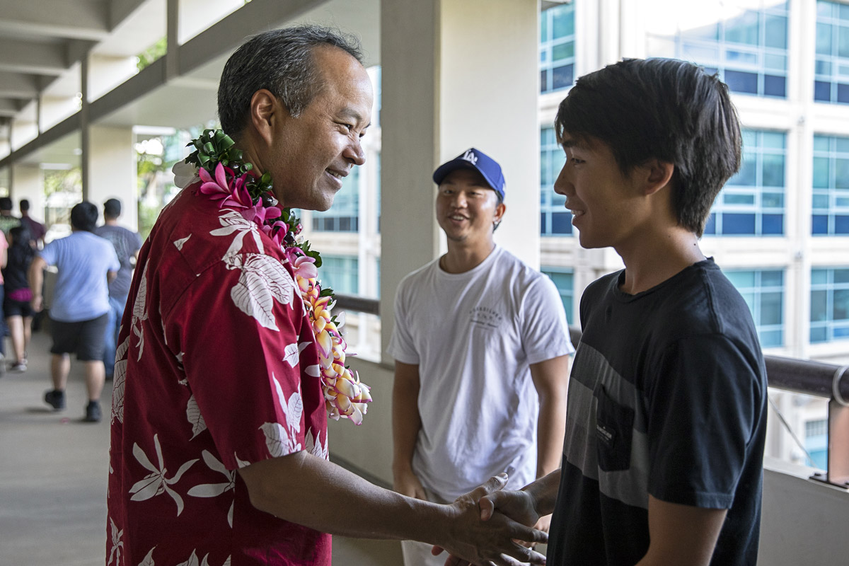 Hawaiian Electric Supports Science and Engineering Students with $50,000 Gift