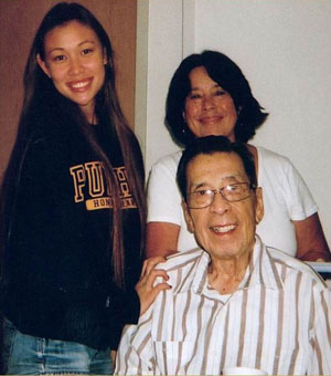 L-R: Catherine Yamashita, Lenora Yuen and George Yuen